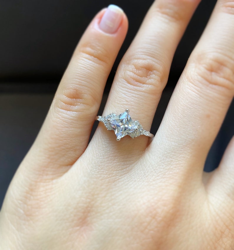Dainty Bridal Ring, Promise Ring, Vintage Ring, Aquamarine Jewel