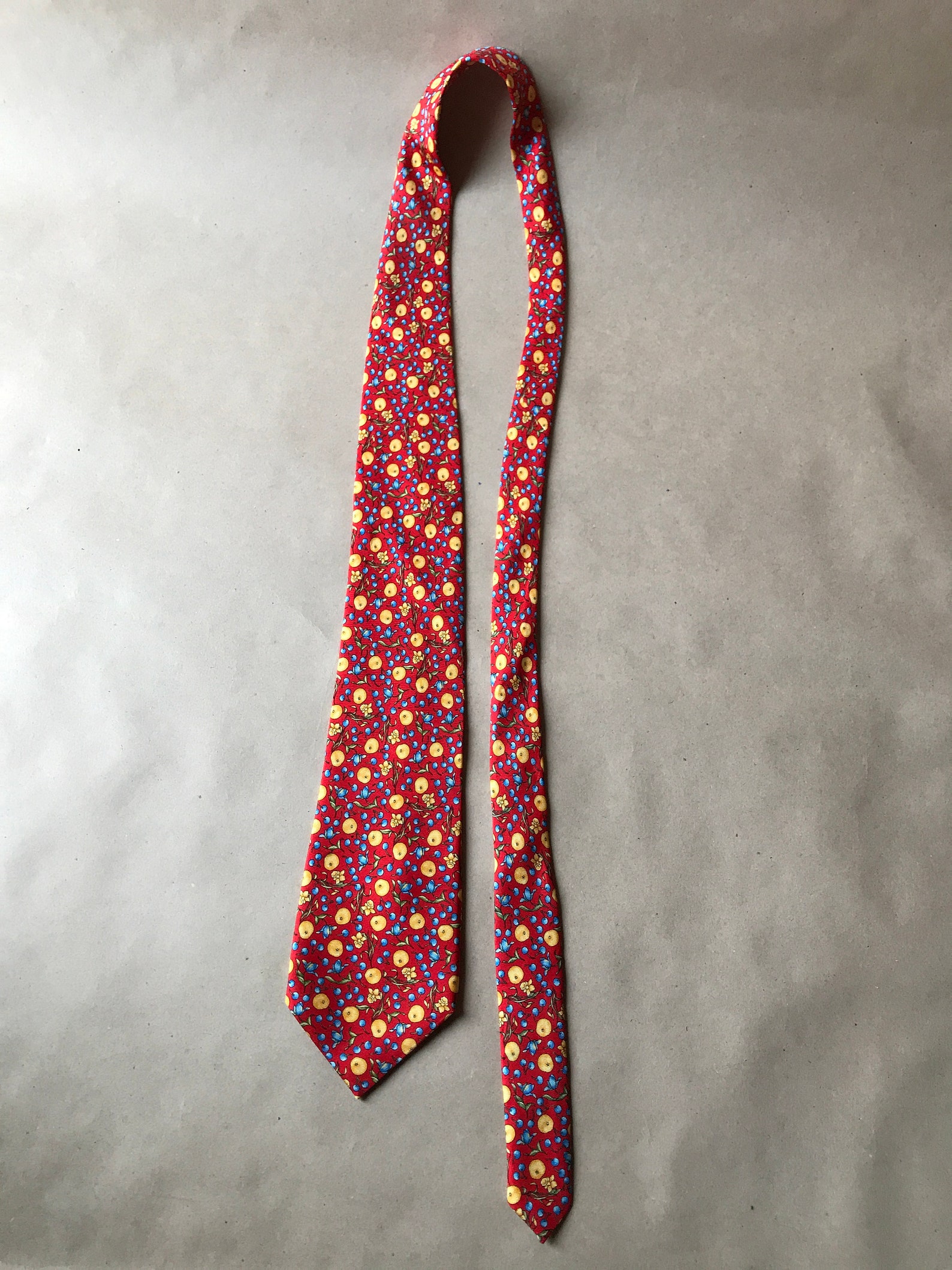 Red vintage 80s tie for men classic cravat silk fabric | Etsy