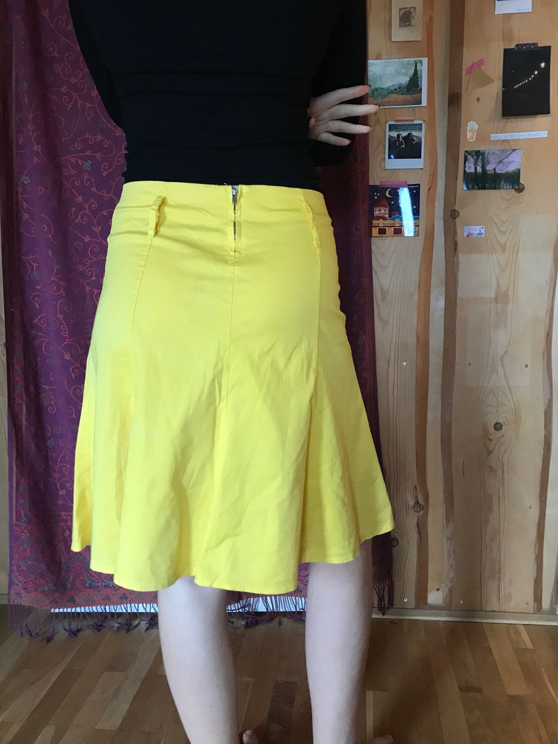 medium size zipper closure knee length Yellow vintage 90s skirt A-line design cotton fabric minimalist skirt summer skirt