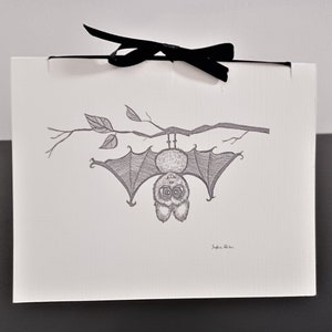 Let's Hang! Karta z pozdrowieniami Halloween Bat