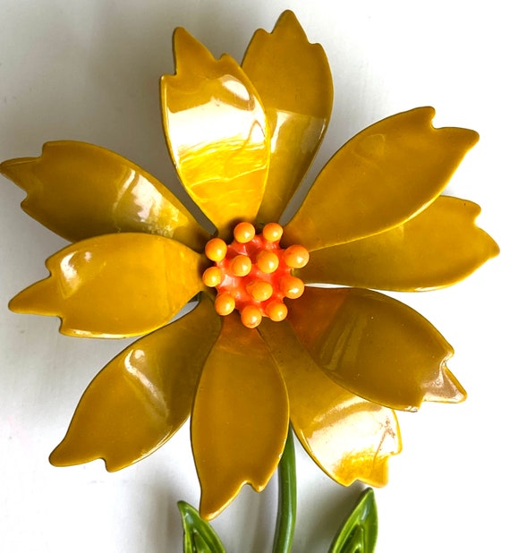 Vintage enamel flower brooch yellow mustard retro… - image 3