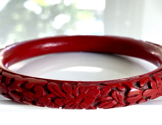 Vintage cinnabar bangle bracelet carved red flora… - image 3