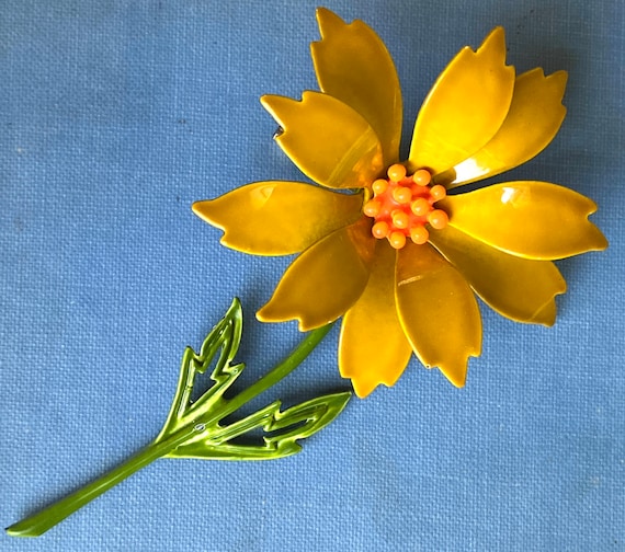 Vintage enamel flower brooch yellow mustard retro… - image 1