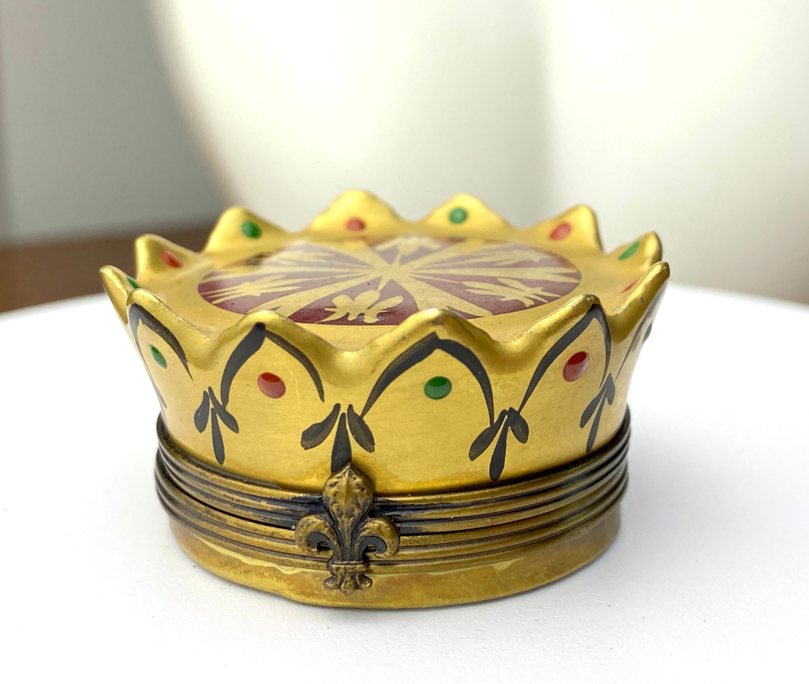 Galette des rois, feve, Crown, Hong Kong, Ceramic Trinket
