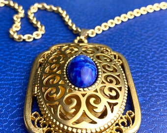 Vintage necklace signed Avon yesterday picture locket simulated Lapis cabochon goldstone filigree