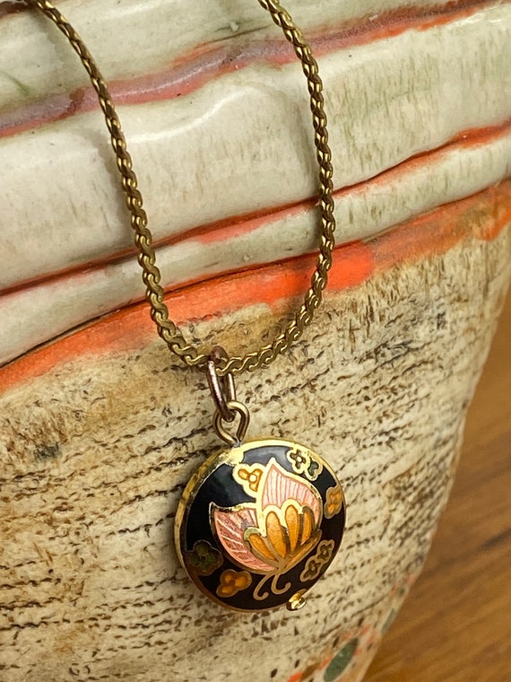 Vintage cloisonne pendant floral & butterfly desi… - image 4