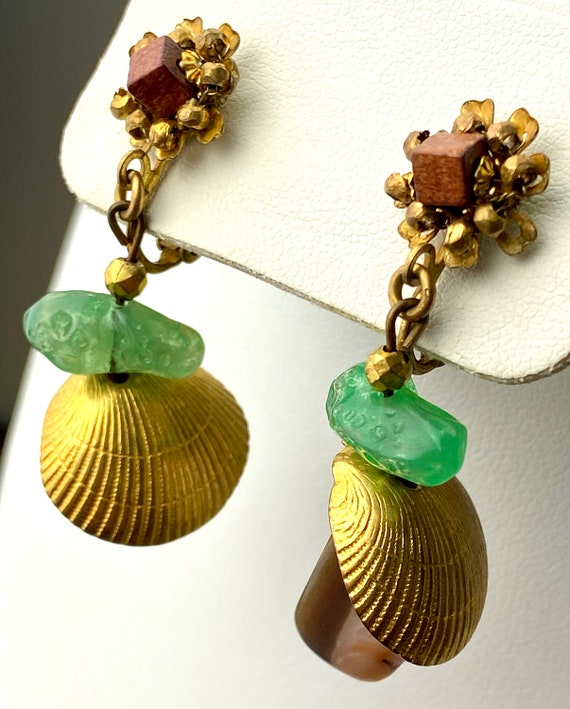 Vintage Miriam Haskell seashell dangle earrings- … - image 1