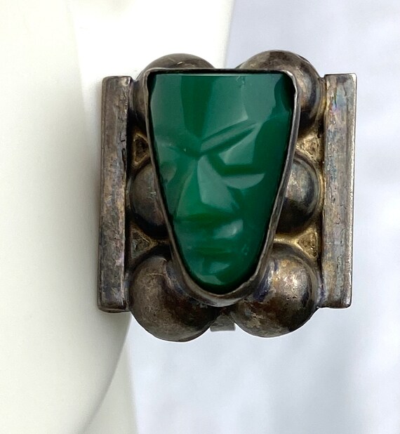 Vintage Mayan sterling green onyx screw back earr… - image 2