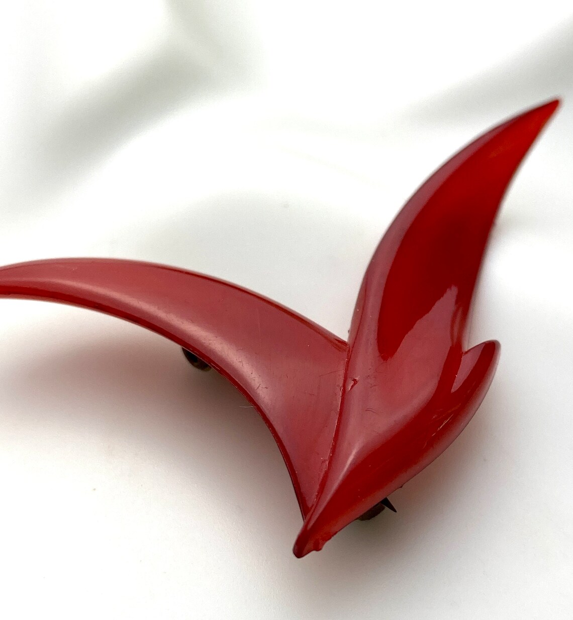 vintage-buch-deichmann-denmark-red-seagull-brooch-signed-scandinavian