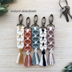 Macrame Pattern PDF | Boho DIY Keychain | Written Instructions with Photos | Instant Download | Easy Macrame for Beginners | Camellia