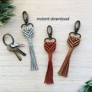 Macrame Pattern PDF | DIY Tassel Paracord Keychain | Easy Modern Macrame Tutorial | Instant Download for Beginners | Amie