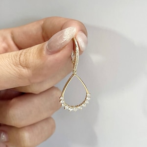 14K Dangling Diamond Pear Shape Earrings