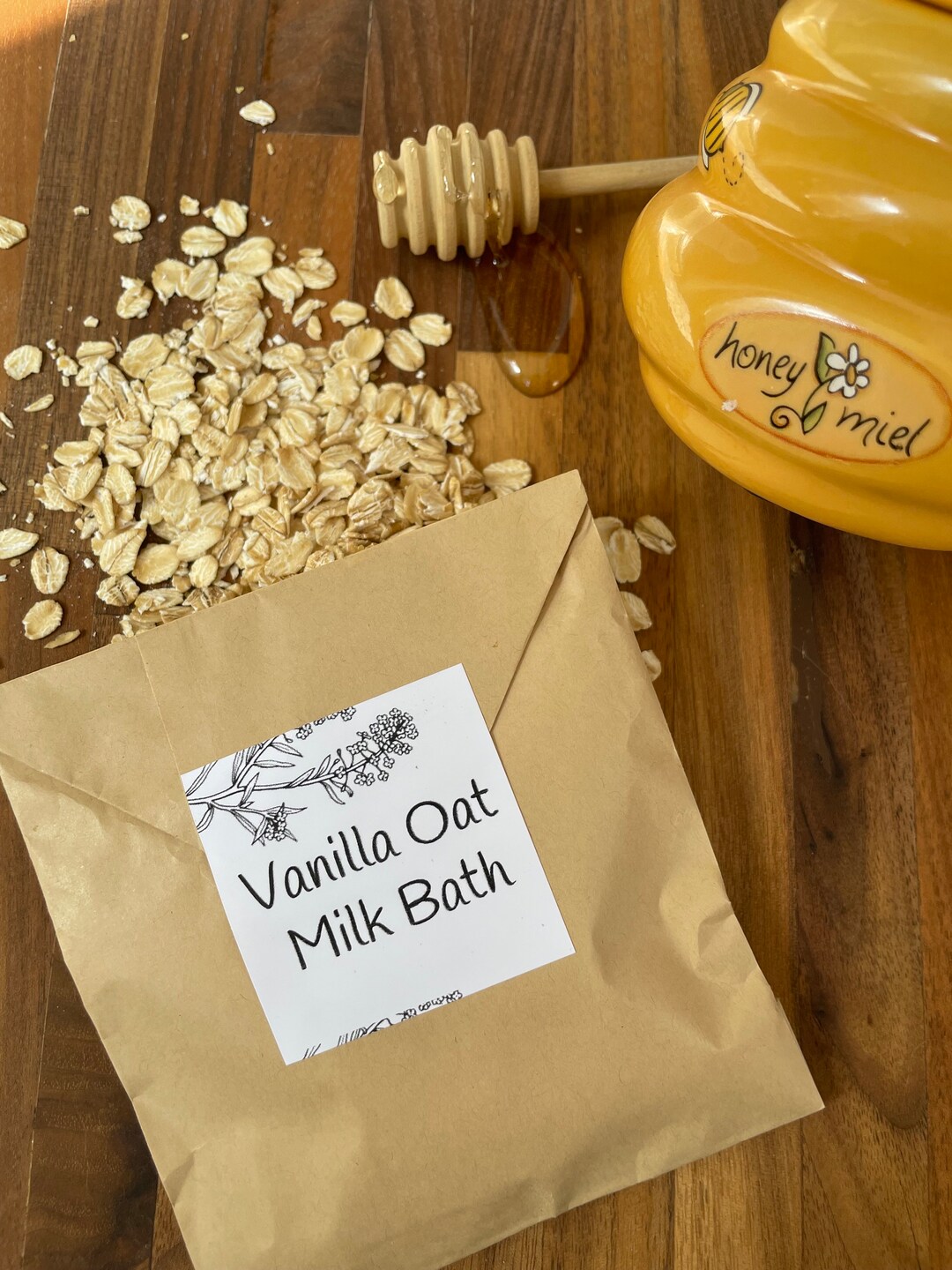 Vanilla Oat Milk Bath, With Oatmeal and Epsom Salt, Relaxing Milk Bath