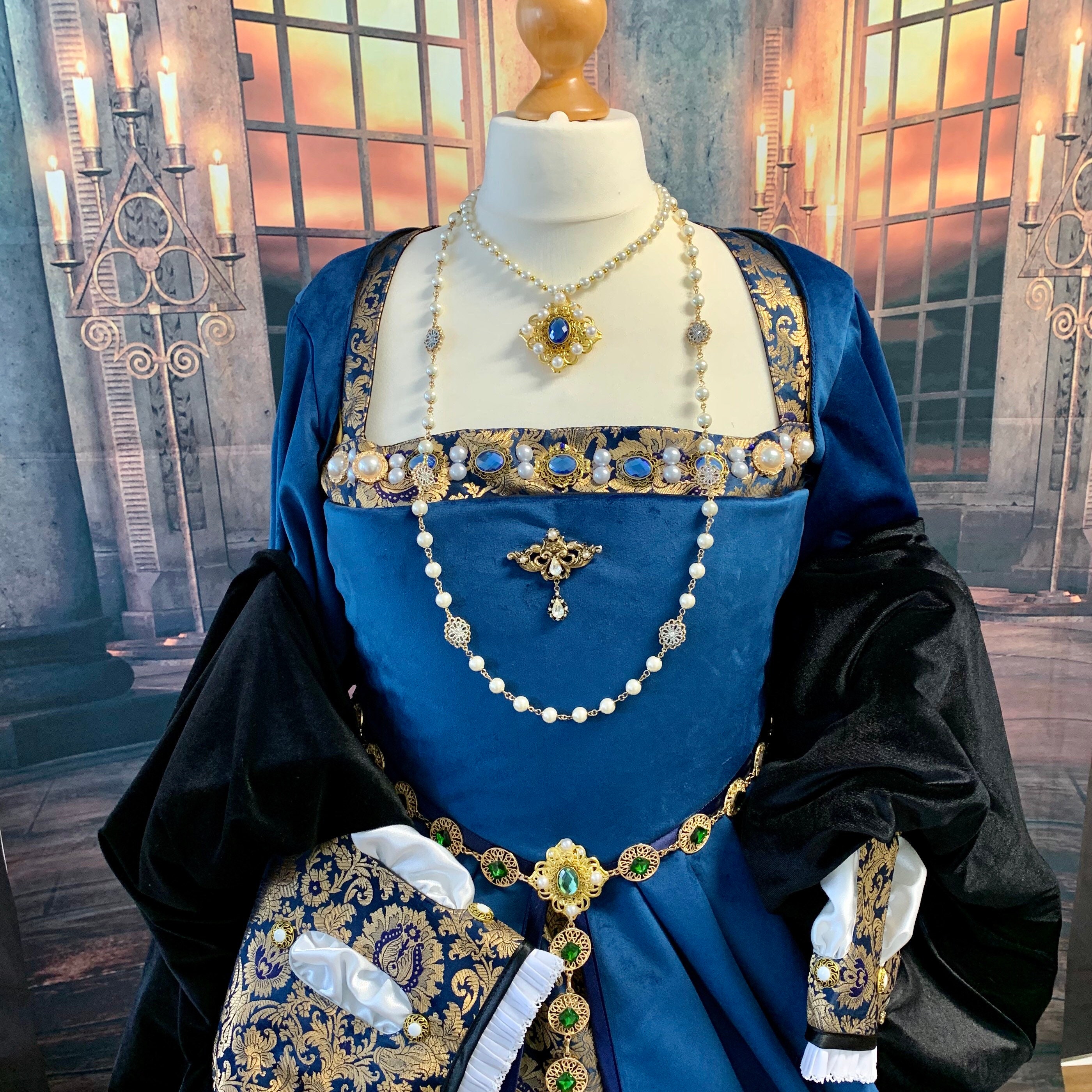 Tudor Gown Blue Velvet Made to Order - Etsy