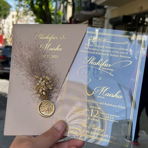 Elegante invitación de boda acrílica con detalles en lámina de oro, invitación de boda de lujo con estampado de lámina de rubor frustrada, invitación única de champán imagen 8