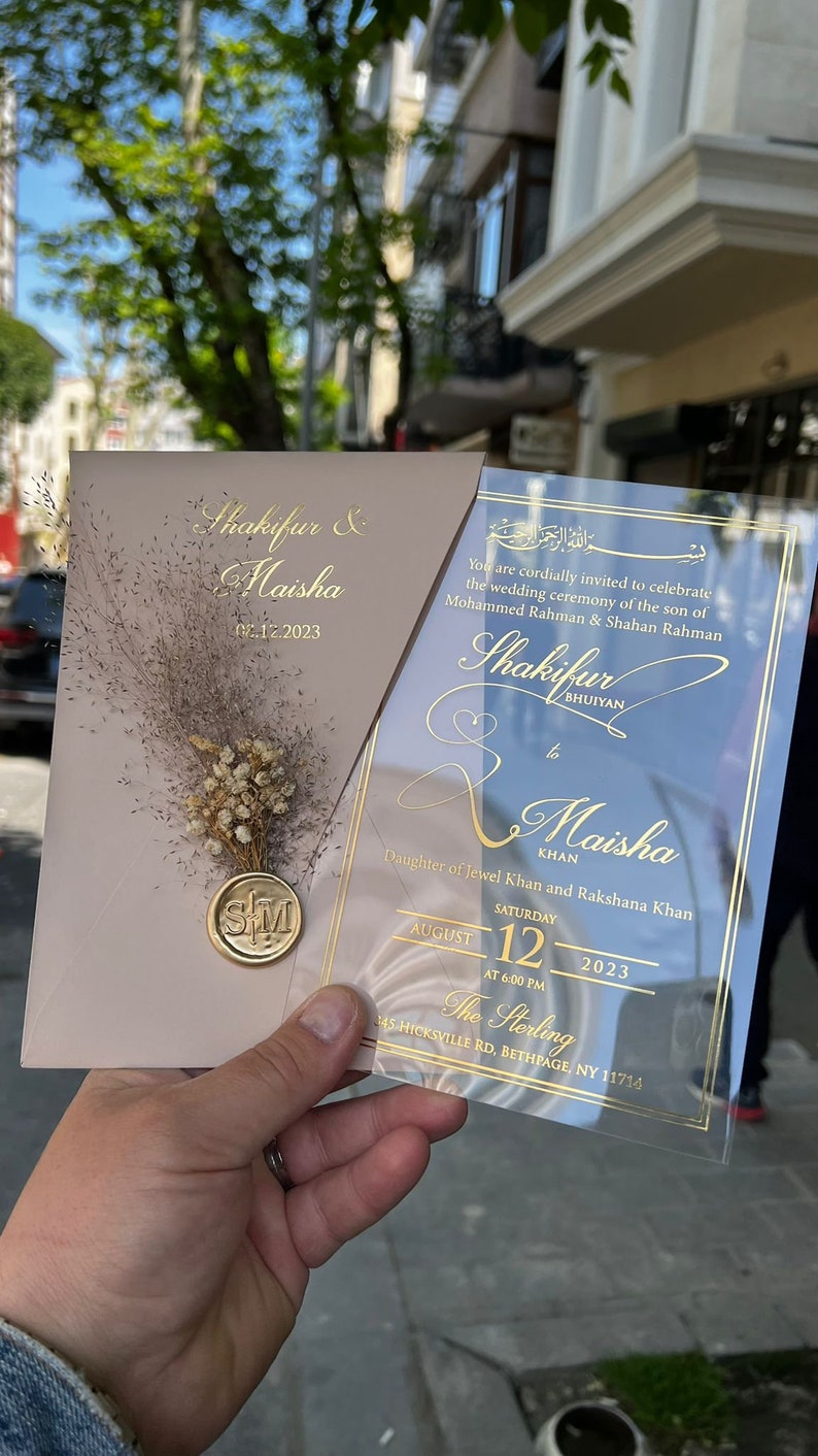 Elegante invitación de boda acrílica con detalles en lámina de oro, invitación de boda de lujo con estampado de lámina de rubor frustrada, invitación única de champán imagen 8