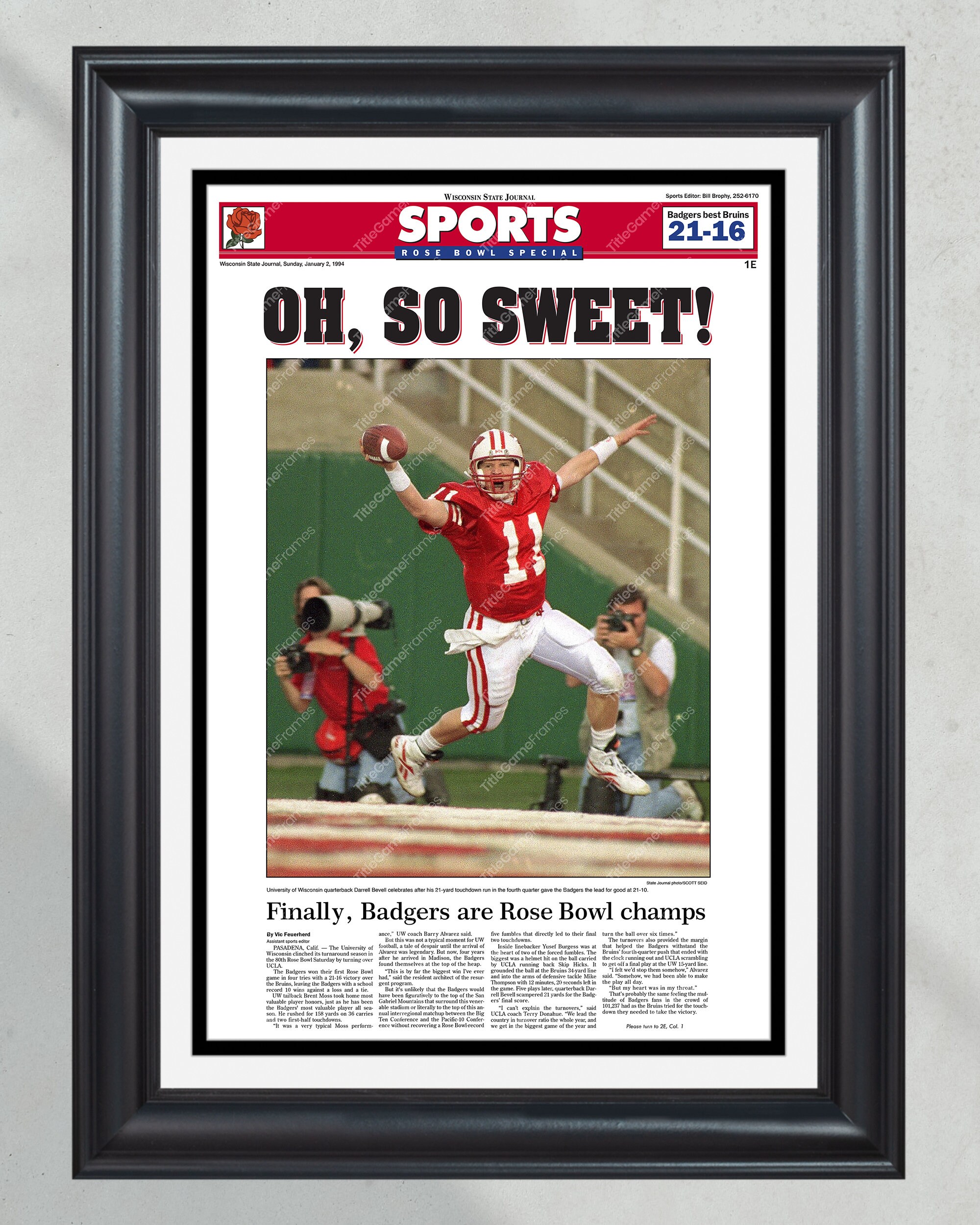 1993 Rose Bowl Victory: Wisconsin's Sweet Triumph - Bevell's Iconic Run Framed Print PT60578
