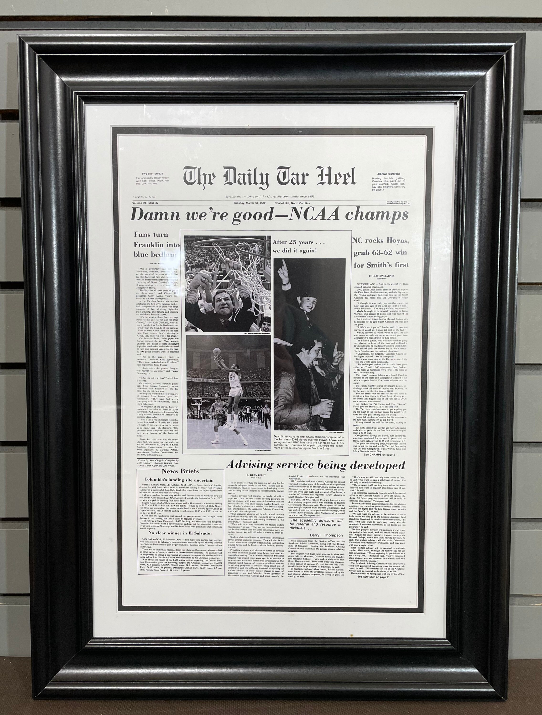 1982 North Carolina Tar Heels NCAA College Basketball Champions Framed Front Page Newspaper Print PT61034