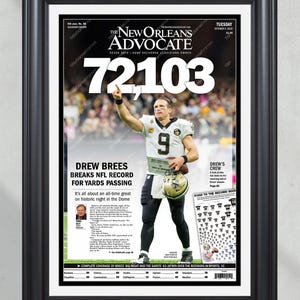 Drew Brees quebra recorde em 2018 - New Orleans Saints, 72.103 jardas de passe, impressão de jornal emoldurada