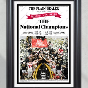 2025 Ohio State CFP „Narodowi Mistrzowie” Oprawiona pierwsza strona gazety
