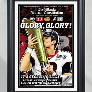 2022 Georgia Bulldogs - Glory Glory - College Football National Meister gerahmte Vorderseite Zeitungsdruck