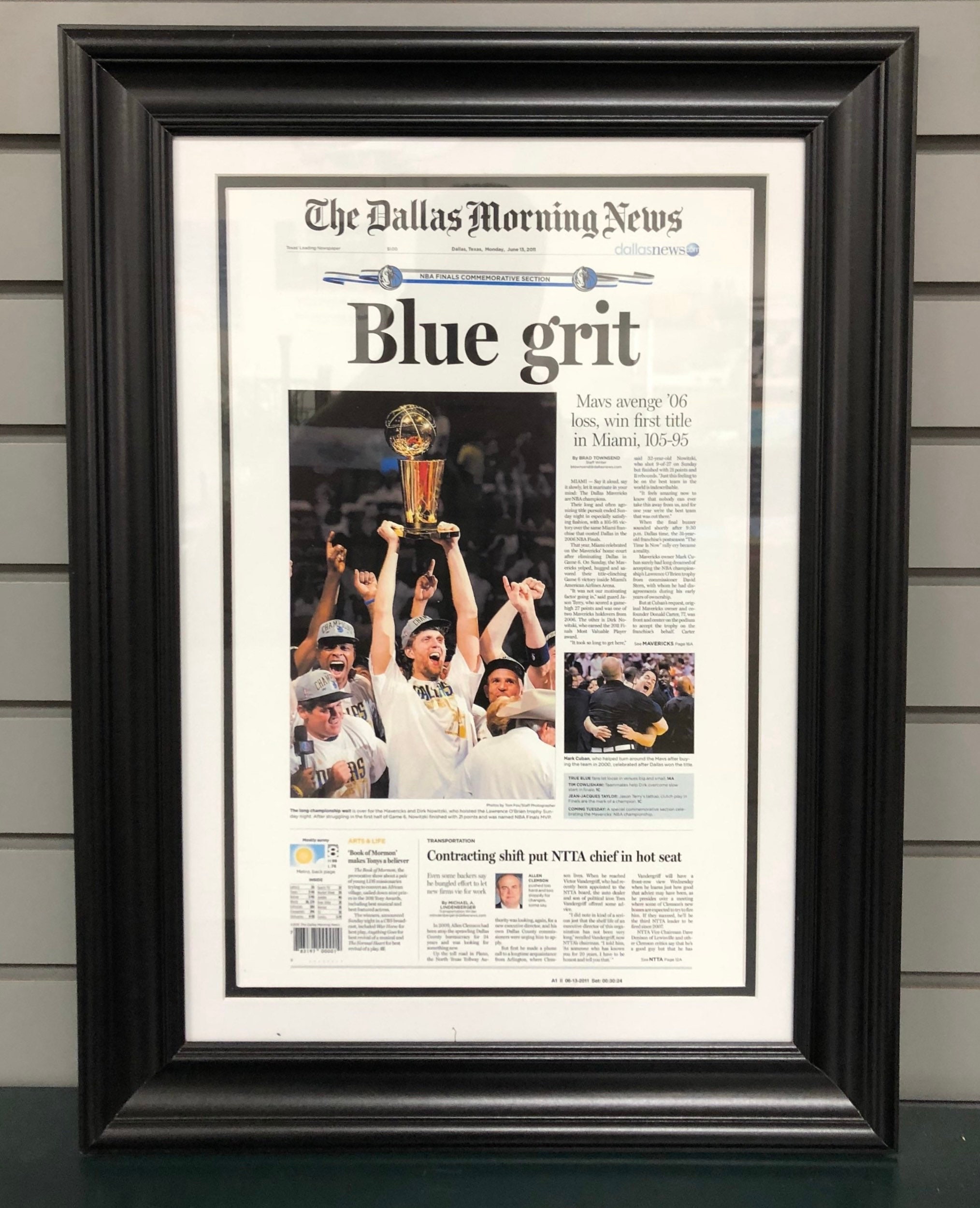 2011 Dallas Mavericks 'mav-elous' NBA Champion Framed 