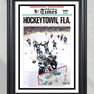 2004 Tampa Bay Lightning Stanley Cup Champions &#39;HOCKEYTOWN&#39; Framed Newspaper Front Page Print