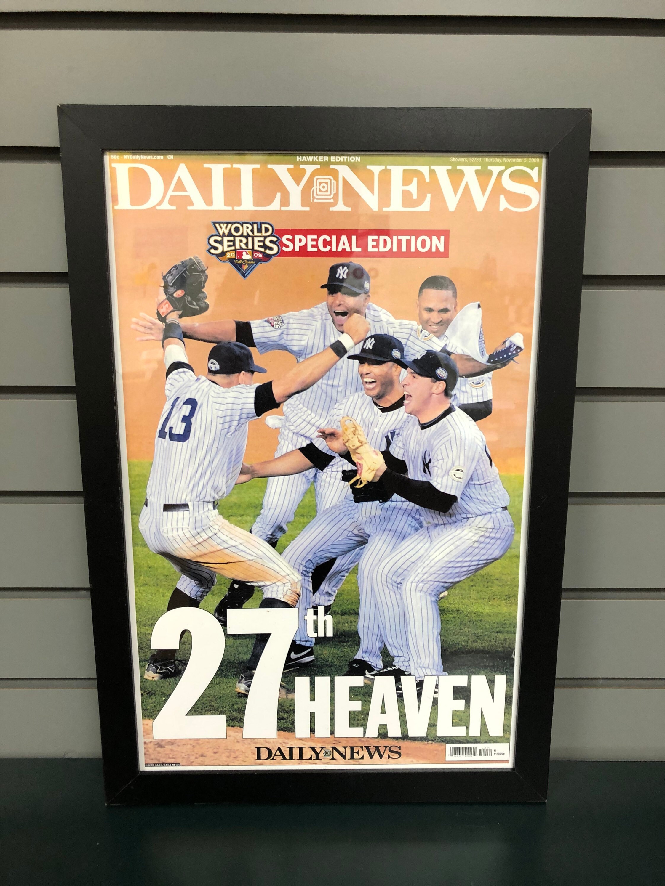 Daily News Newspaper November 5 2009 Yankees World Series Champs Framed  165891