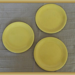 Pacific Pottery Arcadia B&B Plates, Yellow, set of 3