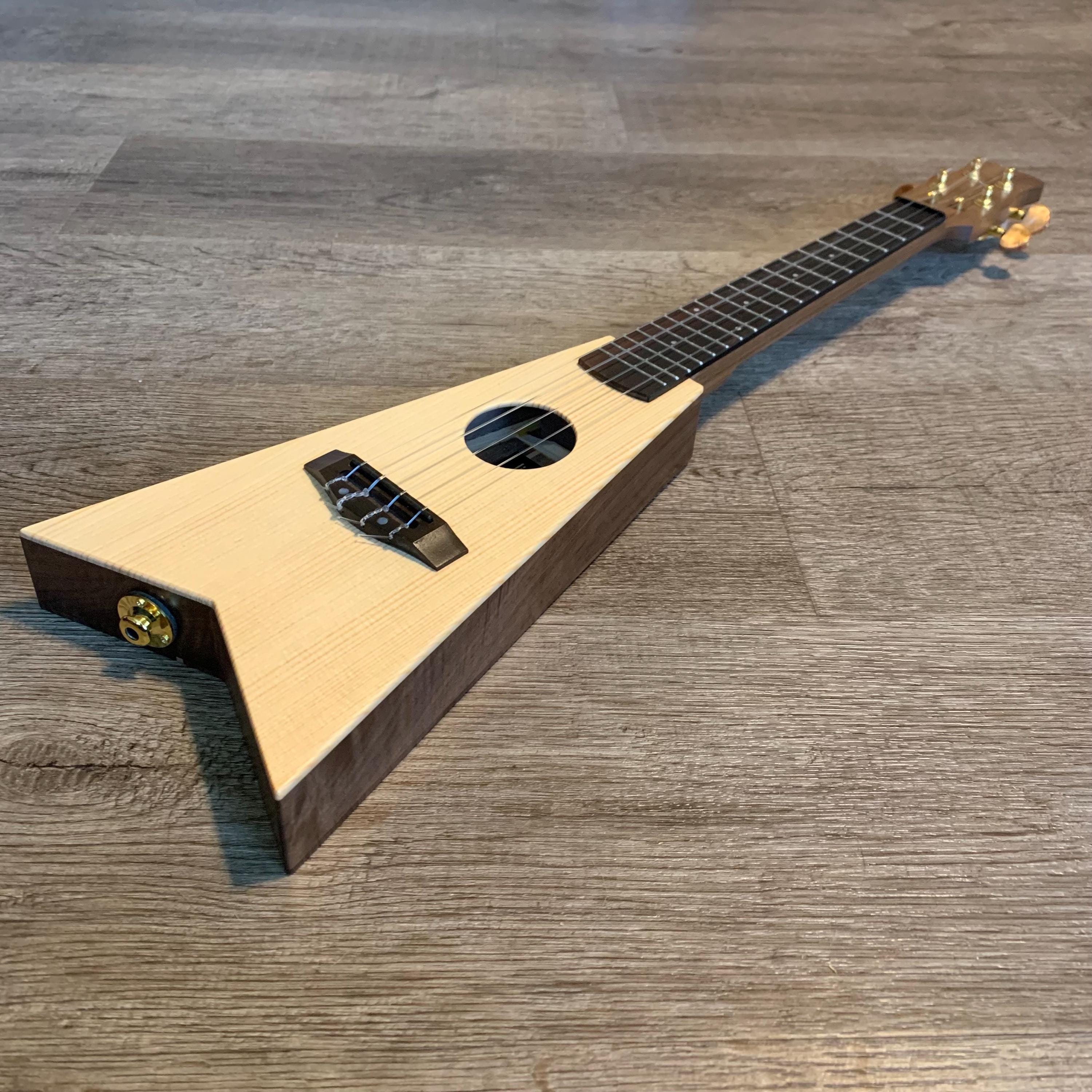 Baritone electric ukulele - Etsy México, image size:3000x3000