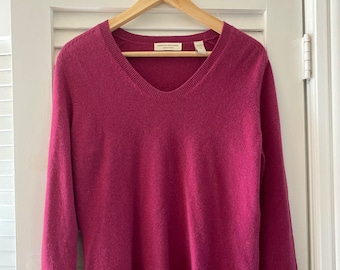 Dark pink cashmere sweater, size medium