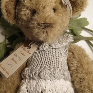 Darcey, a ooak handmade artist bear zdjęcie 4