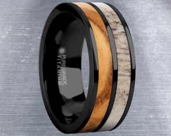 Echt olijfhout, hertengewei inleg zwart titanium trouwring