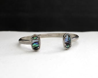 Kendra Scott Arora Borealis Stone Cuff Bracelet