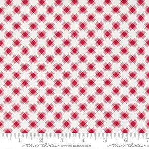 Reindeer Games Checkered Red