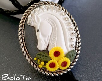 Schöne Pferd Bolo Tie-Halskette für Frauen Bolo Halskette, Oval, Cameo Cabochon Leder Bola Krawatte Etsy