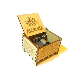 Halleluja | Houten muziekdoos| Versies met opwindbare en handslinger | Aangepaste gravure | Gratis geschenkdoos | Cadeau voor christenen | Cadeau voor katholieken