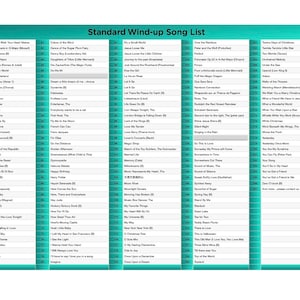 Op de afbeelding: Een teal en witte kaart met de titel "Standard Wind-up Song List". De kaart bevat meer dan 180 nummers in numerieke volgorde met hun titels en bijbehorende nummers.