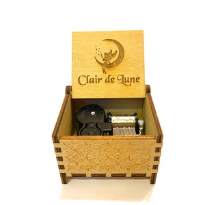 Clair de Lune | Wooden Music Box| Wind-up & Hand-crank Versions | Custom Engraving | Free Gift Box | Perfect Gift for Classical Music Lovers image 2