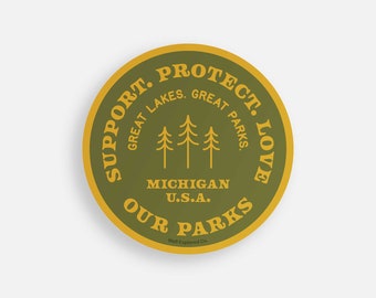 Michigan State Parks Circle Vinyl Sticker | 3.5 x 3.5