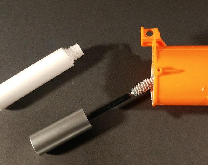 8 Oz. of Blaster Lube White Lithium Grease for Lubing Plunger Tubes