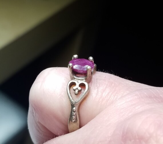 Vintage Sterling Ruby Solitaire Heart Ring Size 8… - image 1
