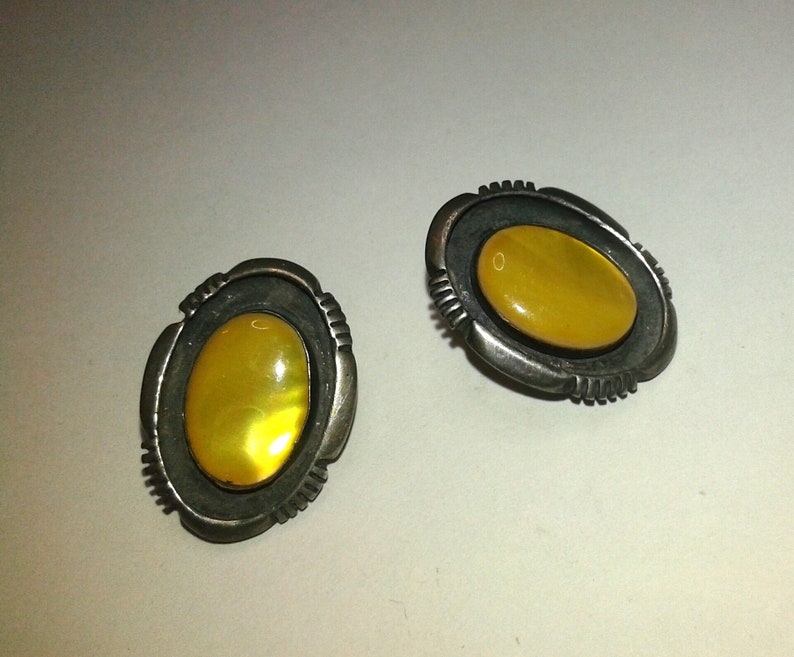 Vintage Native Southwest Sterling Silver Yellow Mother of Pearl Earrings