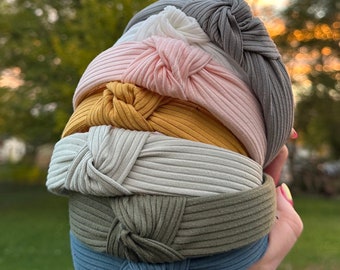 Soybean Scrunchies, “ribbed knits” soft scrunchie, soft keychain, cozy scrunchie, cozy keychain, fall Scrunchies, fall, top knot headbands