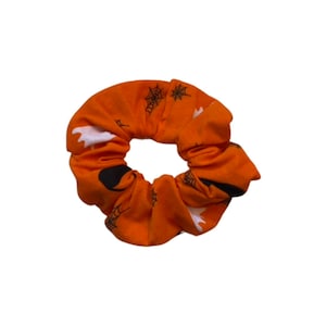 Soybean Scrunchies, “ghosts and cats” knit scrunchie, Halloween scrunchie, comfy scrunchie
