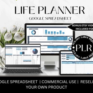 Può includere: Un modello di foglio di calcolo Google per la pianificazione della vita, con uno schema di colori blu e grigio. Il foglio di calcolo include sezioni per obiettivi, attività e monitoraggio dei progressi. L'immagine include anche il testo "LIFE PLANNER", "GOOGLE SPREADSHEET", "BONUS ETSY VIDEO GUIDE INCLUDED FOR FREE" e "PLR - Private Label Rights".