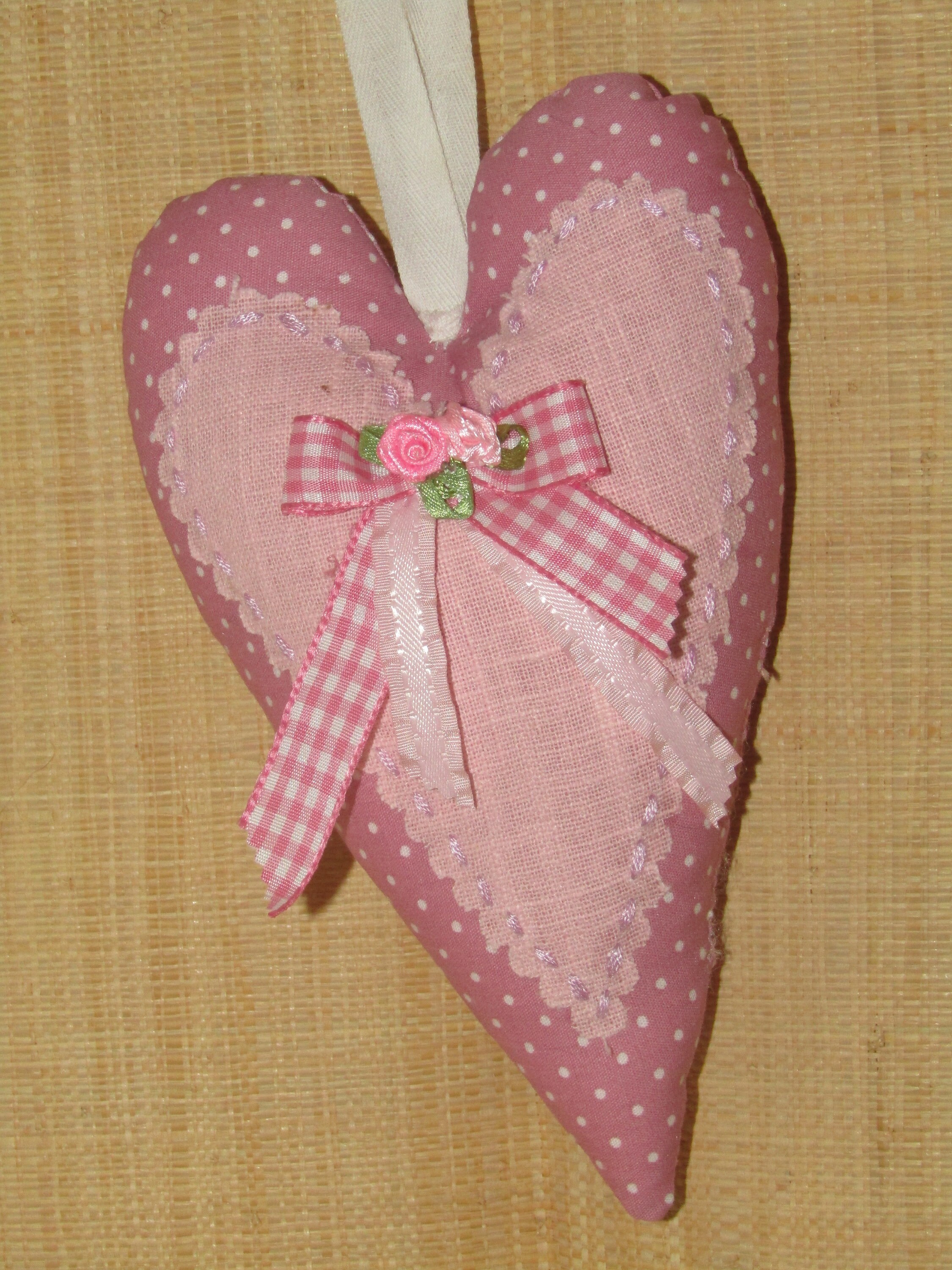 Coeur en Tissu à Suspendre Shabby Rose