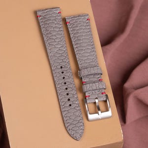 Taupe Beaver Tail Strap
