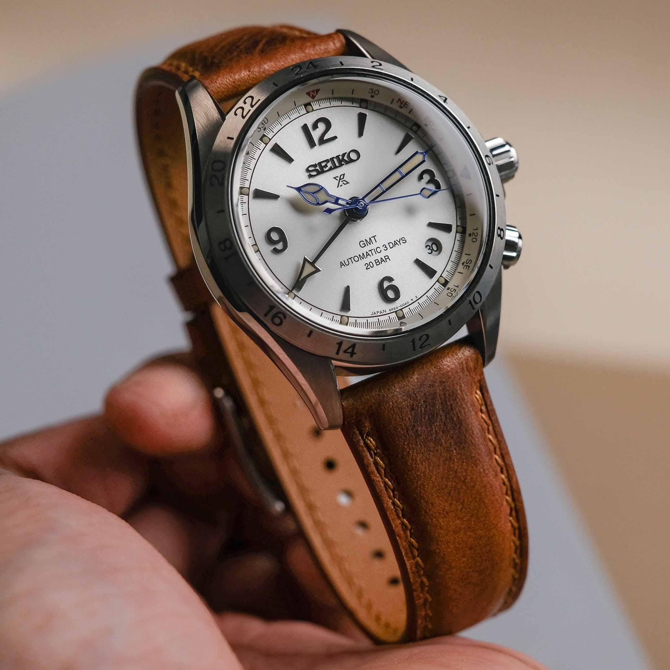 Olmo Brown Rustic Strap - Etsy