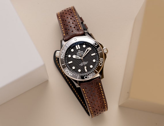 friktion vente Søndag Dark Brown Rustic Leather Watch Strap for Rolex Vintage Omega - Etsy  Singapore